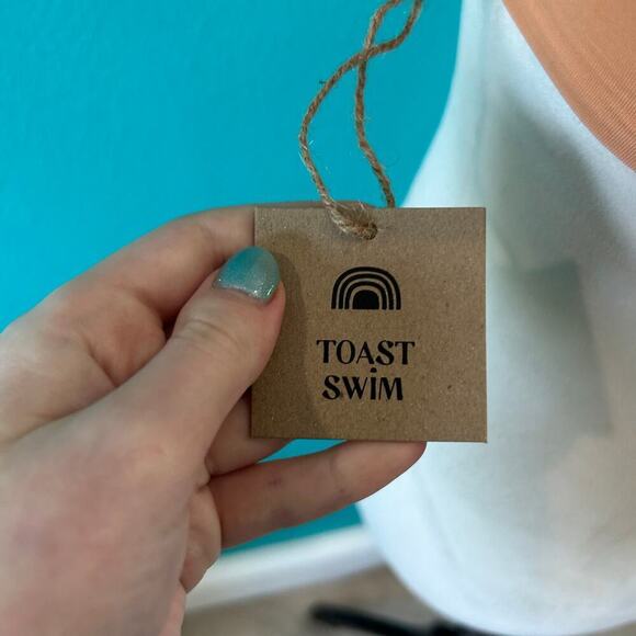 NWT Free people Toast Swim Apex Bikini Top Sandstone Beach Surf Paddle Womens - Picture 4 of 5